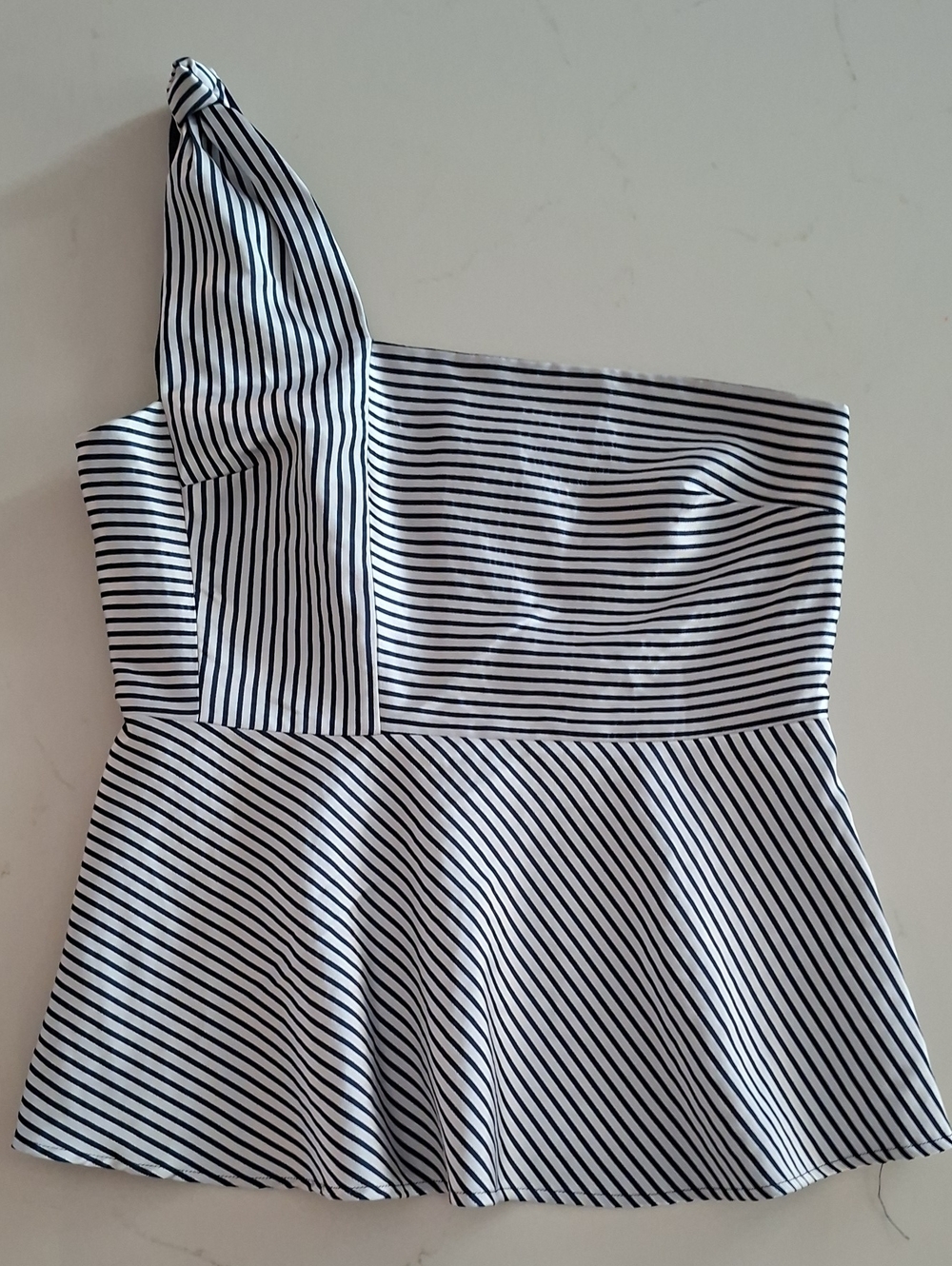 Banana Republic Elegant Classic Navy & White Nautical Striped Peplum Top (US 12)